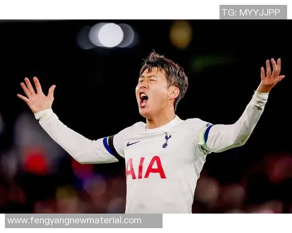 亚洲足坛的璀璨星光那些曾在这里留下足迹的足球明星们